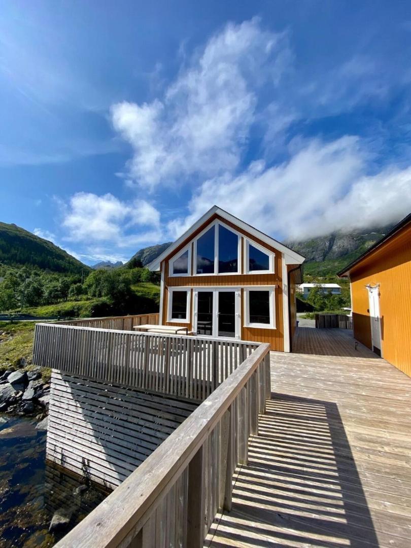 Sund  Fjordview Ryten 1 Retreat מראה חיצוני תמונה
